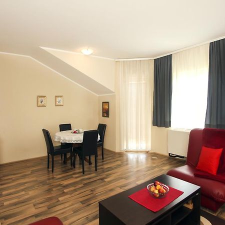 Apartments Izvor Врдник Экстерьер фото
