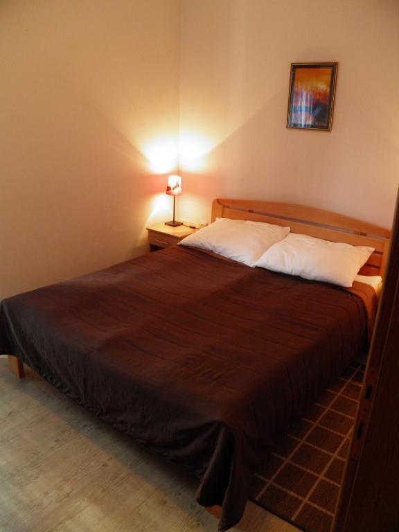 Apartments Izvor Врдник Экстерьер фото